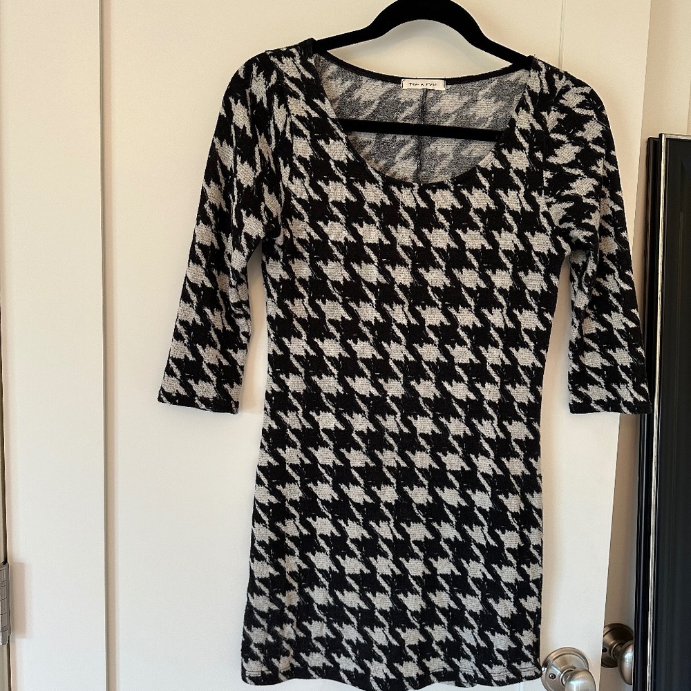 Tea U Rose Houndstooth Women's Tunic/Dress